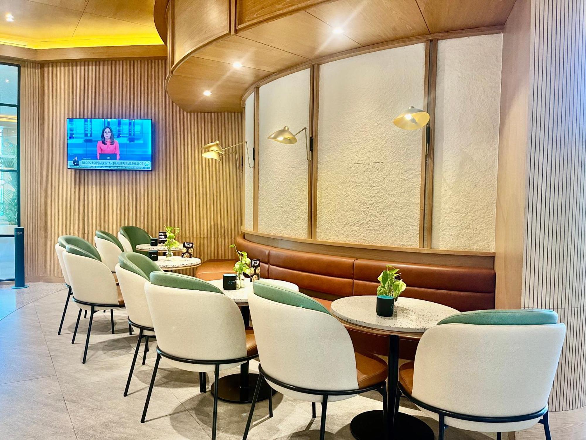 The Acacia Hotel ג'קרטה מראה חיצוני תמונה